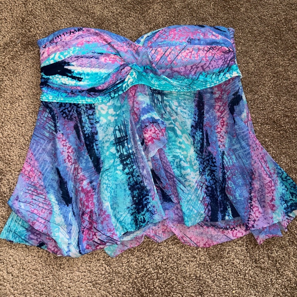 Colorful Strapless Top